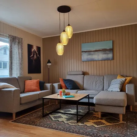Koselig Leilighet Naer Sentrum Tromsø Esterno foto